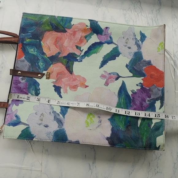 House of Disaster (1916)Handbag Floral Print - Picture 3 of 7